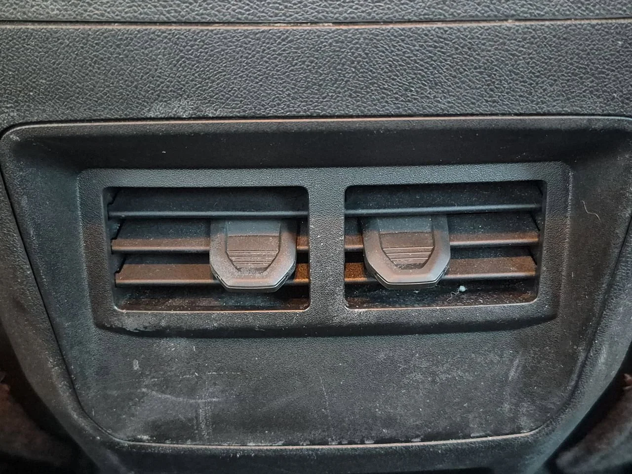 Used 2024 Sand Dune Metallic Chevrolet Trail Boss image 21