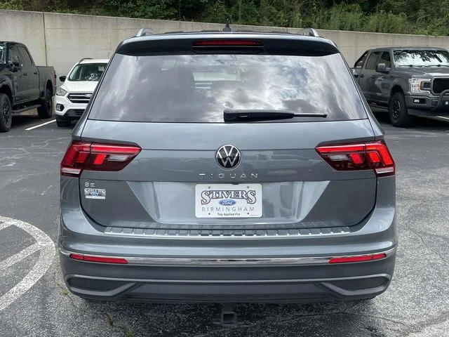 Used 2023 Gray Volkswagen 2.0T SE image 5