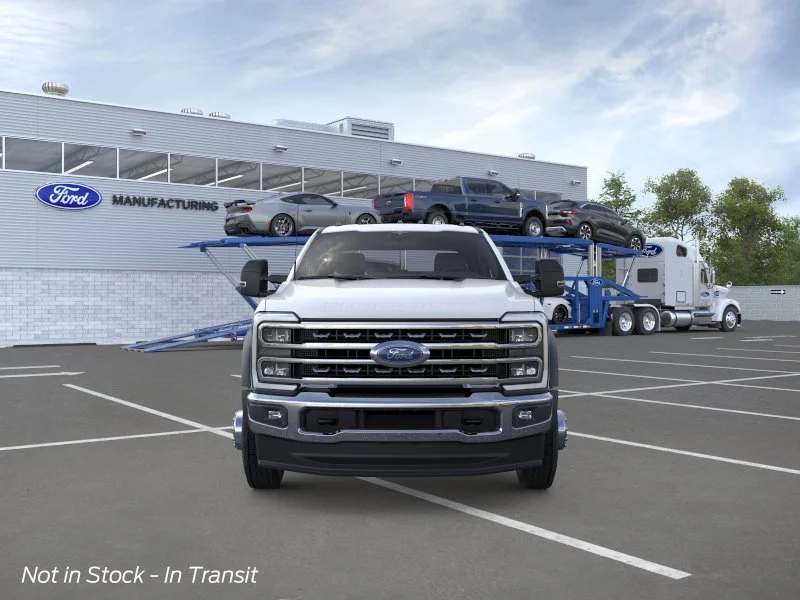 New 2026 Star White Metallic Tri-Coat Ford F-550® LARIAT® image 6