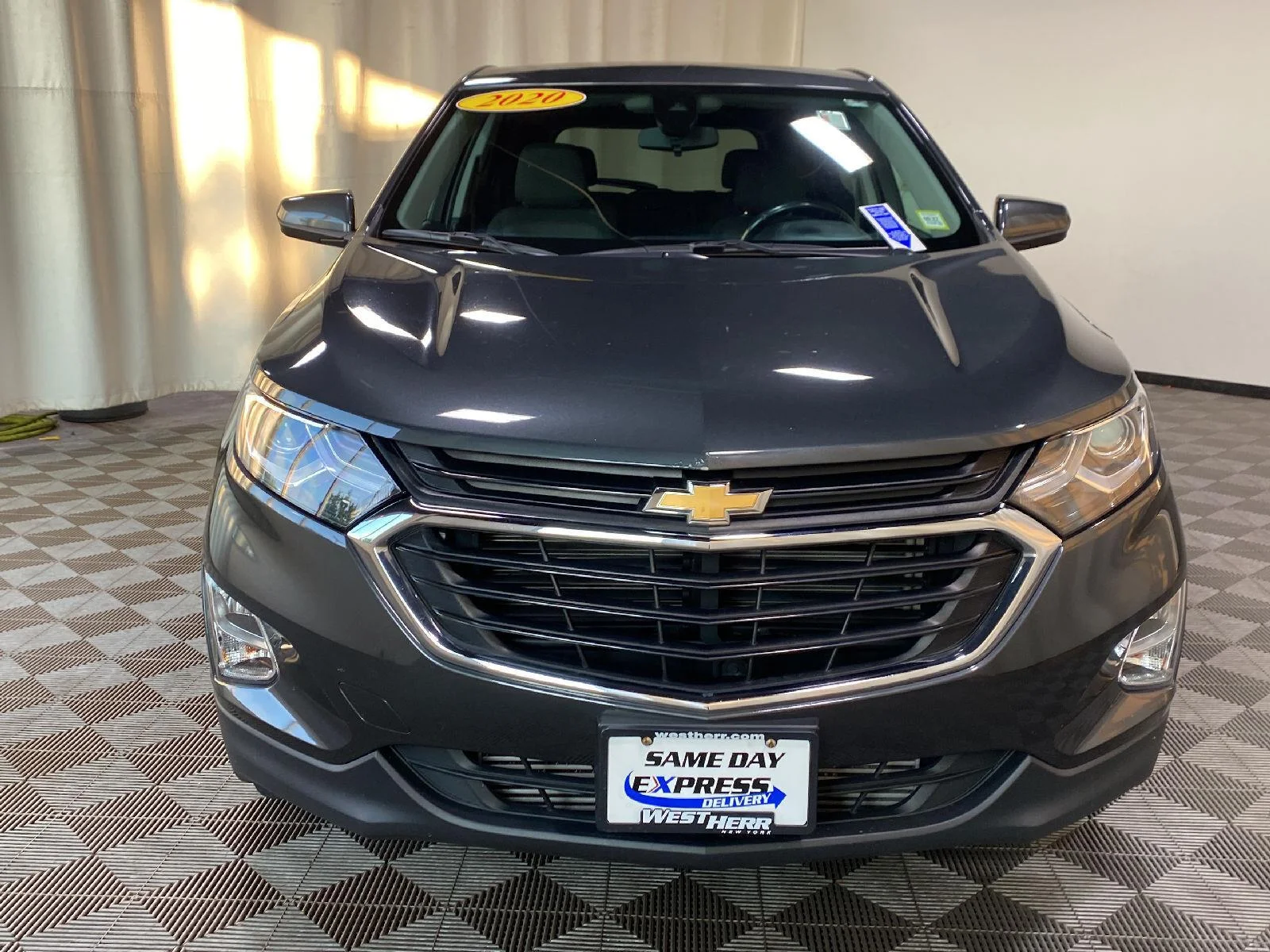 Used 2020 Nightfall Gray Metallic Chevrolet LT image 5