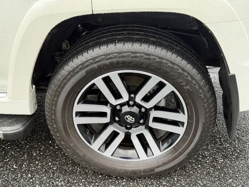 2023 Toyota 4Runner Limited - Photo 6