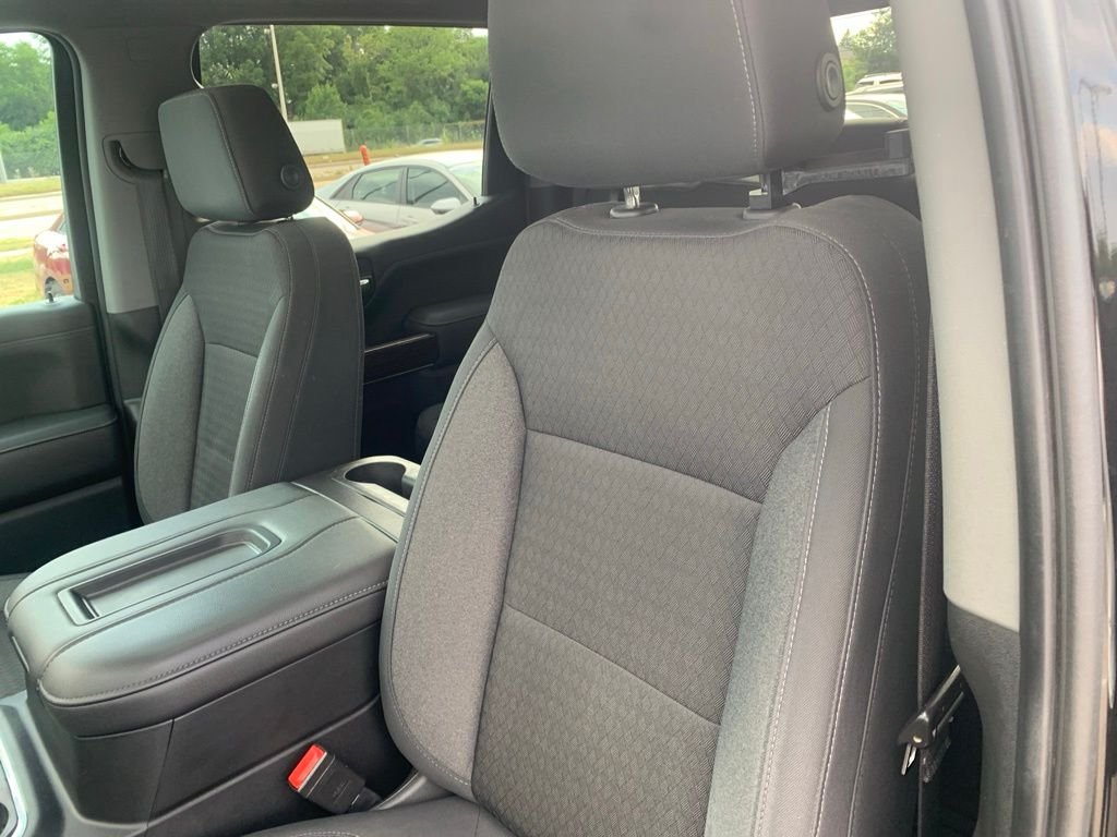 Used 2020 Black GMC Elevation image 15