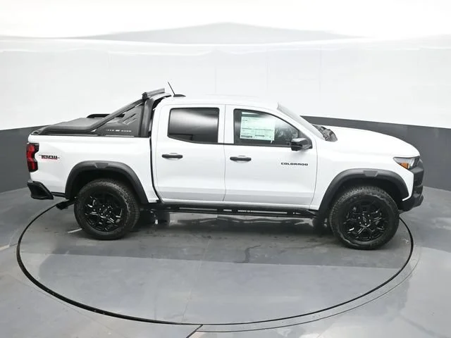 2026 Chevrolet Colorado Trail Boss - Photo 16