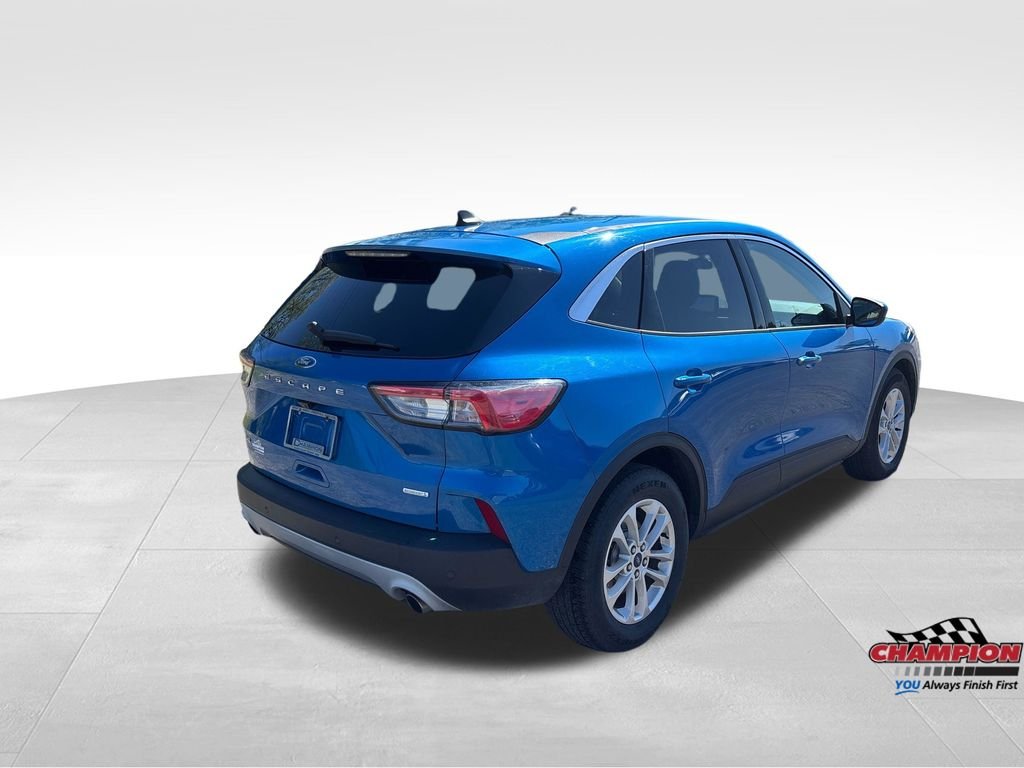 Used 2020 Blue Ford SE image 6