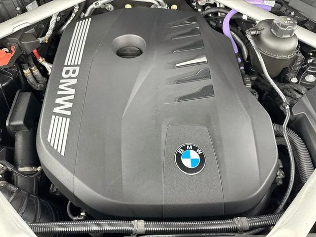 Used 2024 Black BMW xDrive40i image 32