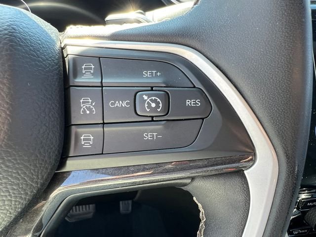 Certified Used 2023 Silver Jeep Altitude X image 23