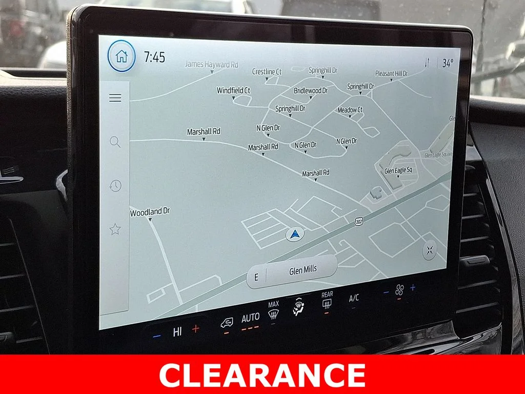 Used 2024 White Ford XLT image 18