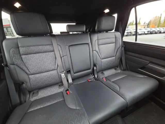 Used 2025 Silver Toyota SR5 image 22