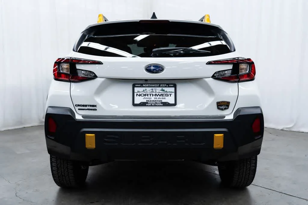 Used 2024 Crystal White Pearl Subaru Wilderness image 5
