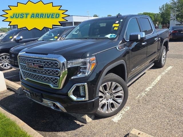 2021 GMC Sierra 4WD Crew Cab Short Box Denali's photo