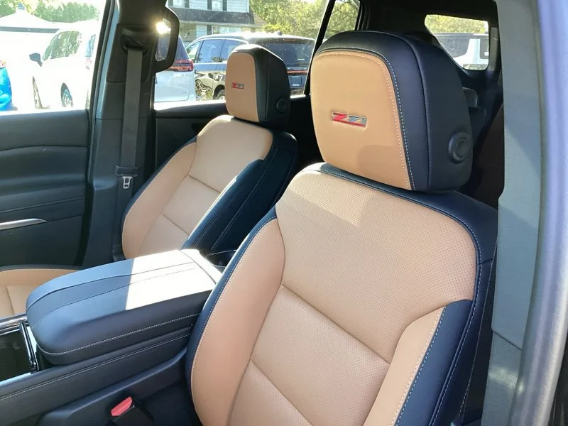 2027 Chevrolet Traverse Z71 - Photo 24