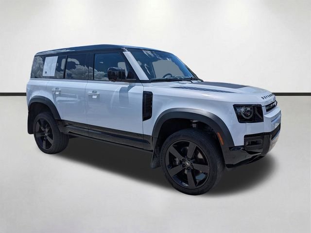 2023 Land Rover Defender 110 V8