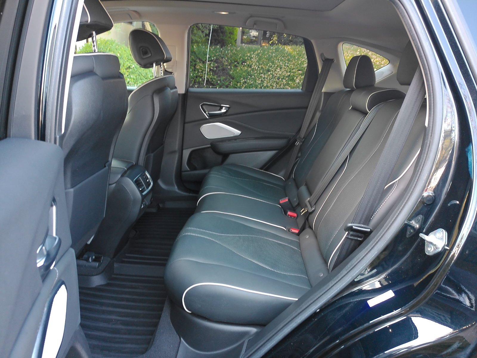 Used 2021 Black Acura PMC Edition image 8