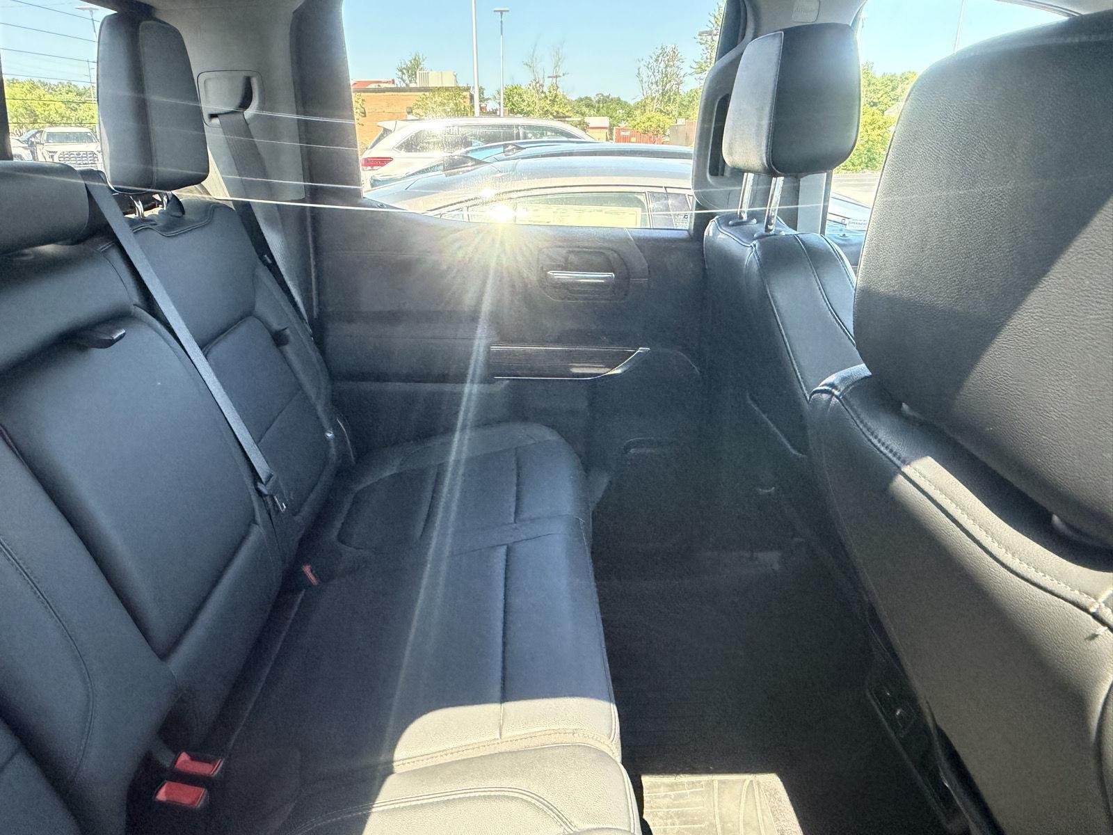 Used 2020 Summit White Chevrolet LT image 12