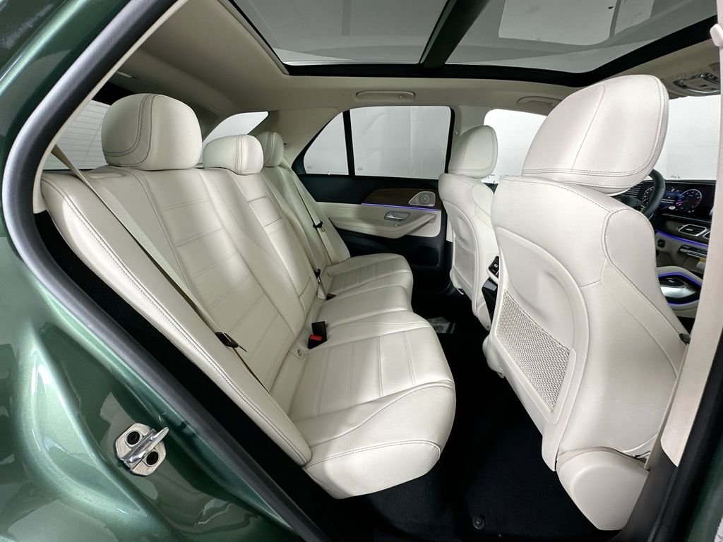 Used 2026 Green Mercedes-Benz GLE 450 image 29