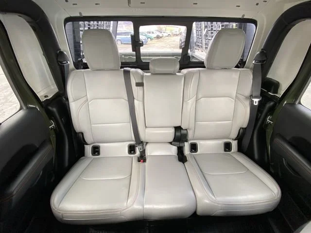 Used 2023 Sarge Green Clearcoat Jeep Mojave image 23