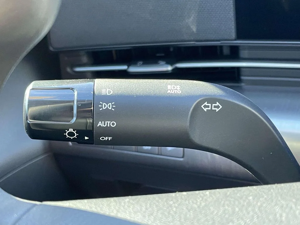 New 2026 Gray Hyundai SE image 21