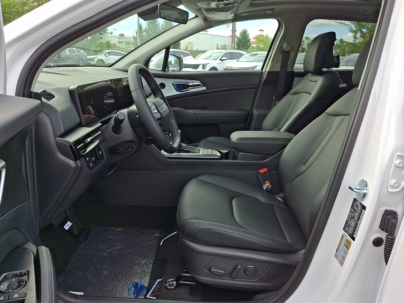 New 2027 White Kia EX image 14