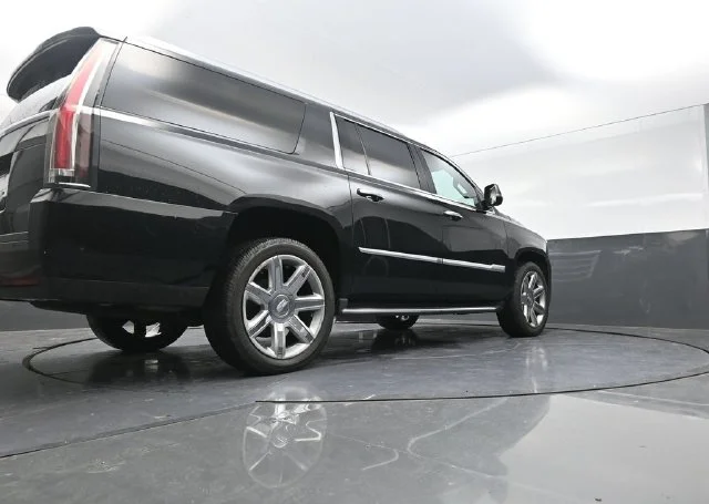 Used 2020 Black Cadillac Premium image 38