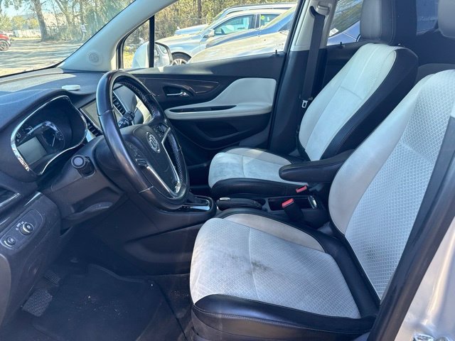 Used 2019 Silver Buick Preferred image 10