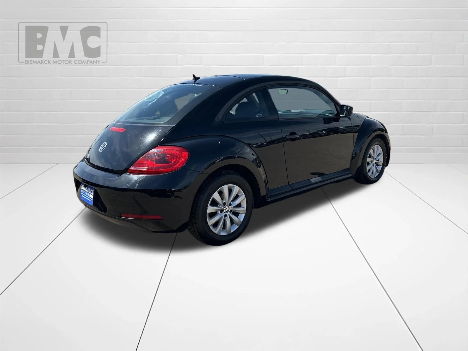 Used 2013  Volkswagen 2.5L image 3
