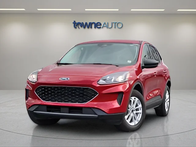 Used 2022 Red Ford SE image 10