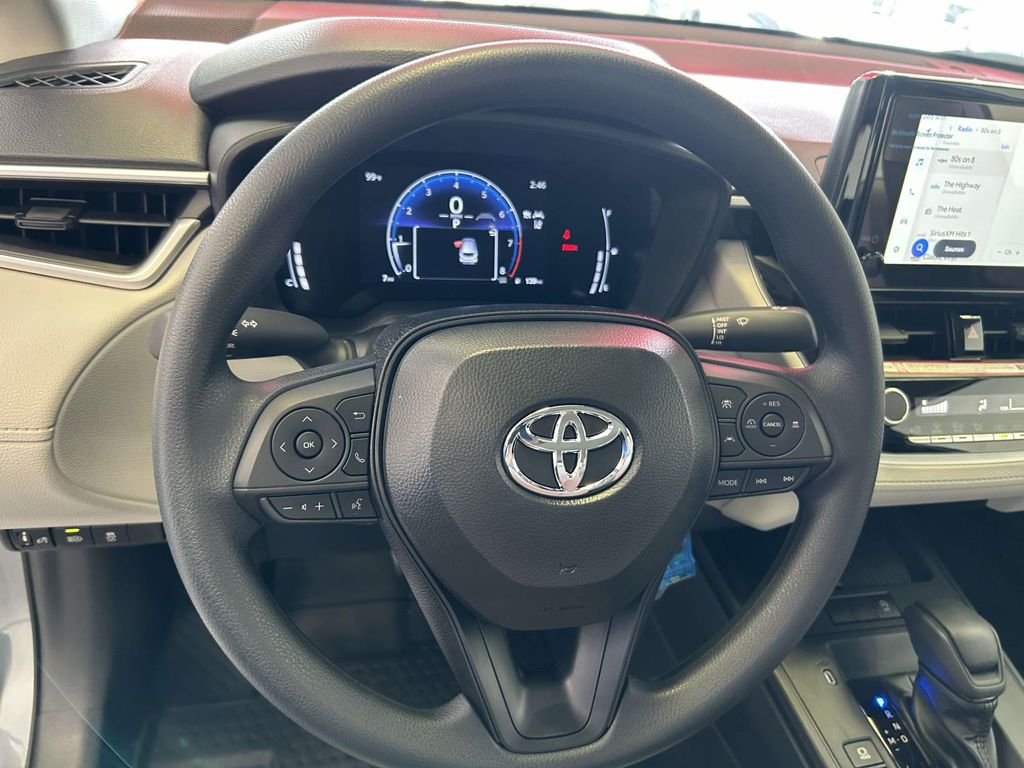 Used 2026  Toyota L image 17