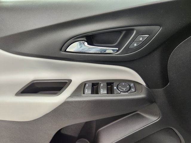 Used 2021 White Chevrolet LS image 11