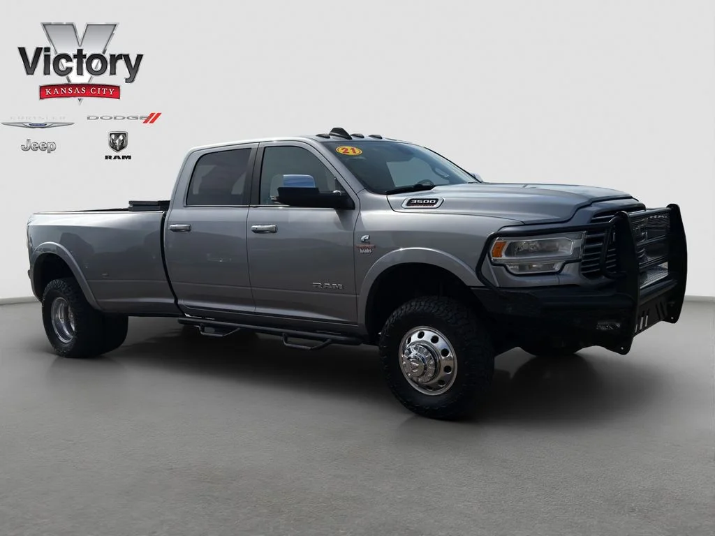 2021 RAM 3500 Laramie 4X4 Crew Cab LWB's photo
