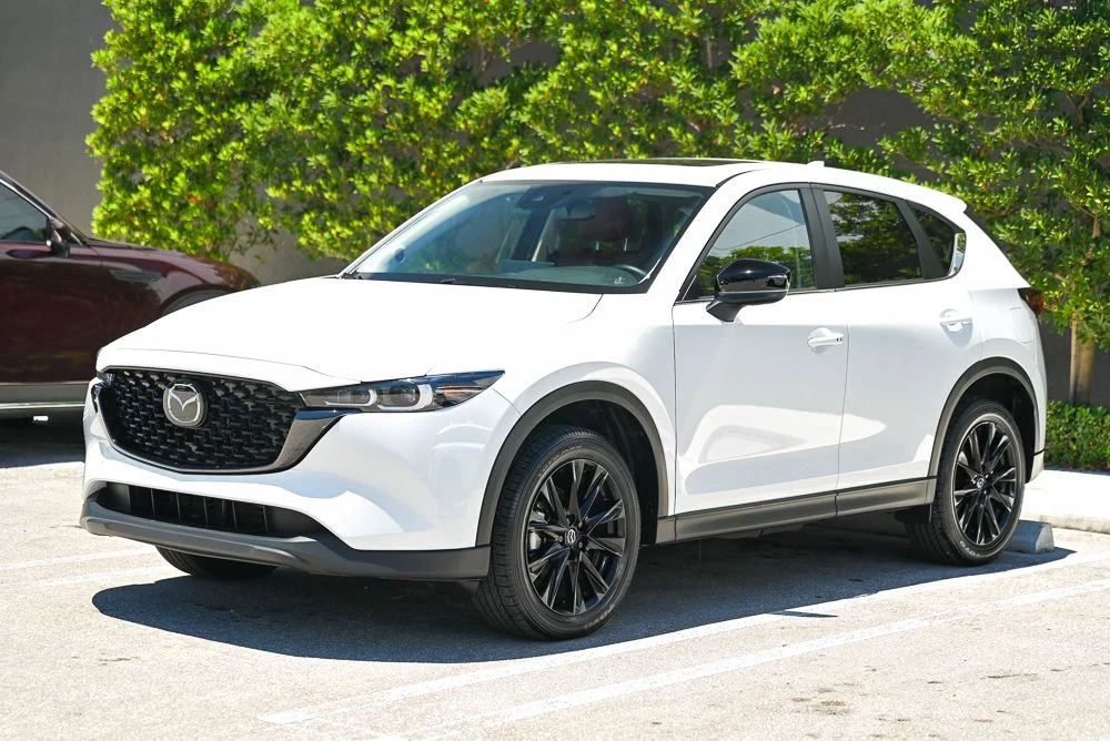 2025 Mazda CX-5 S Carbon Edition Auto AWD's photo