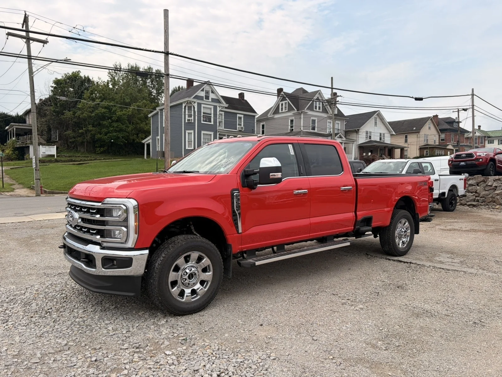 New 2027 Race Red Ford F-350® Lariat® image 4