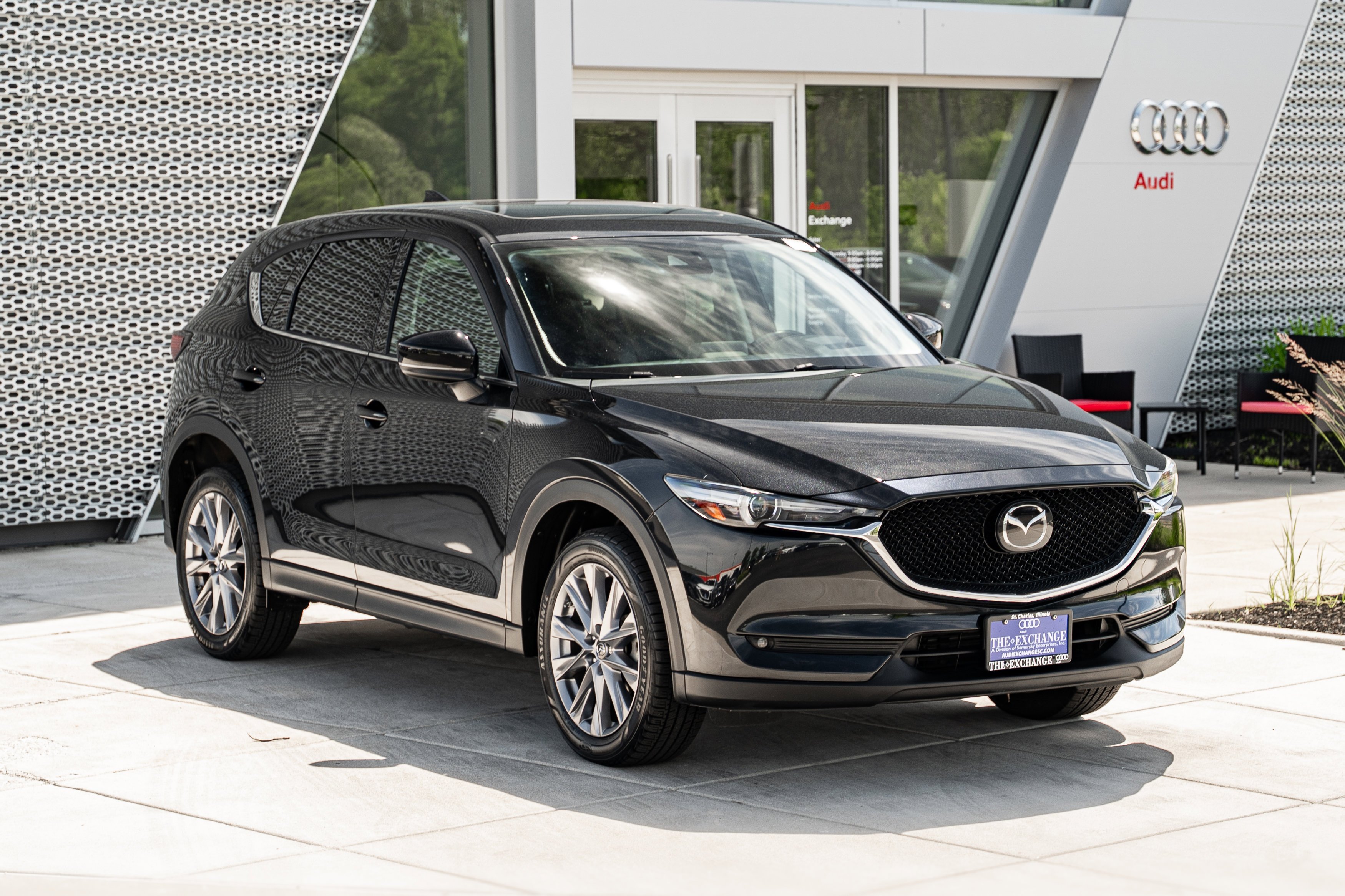 Used 2019 Jet Black Mica Mazda Grand Touring image 2