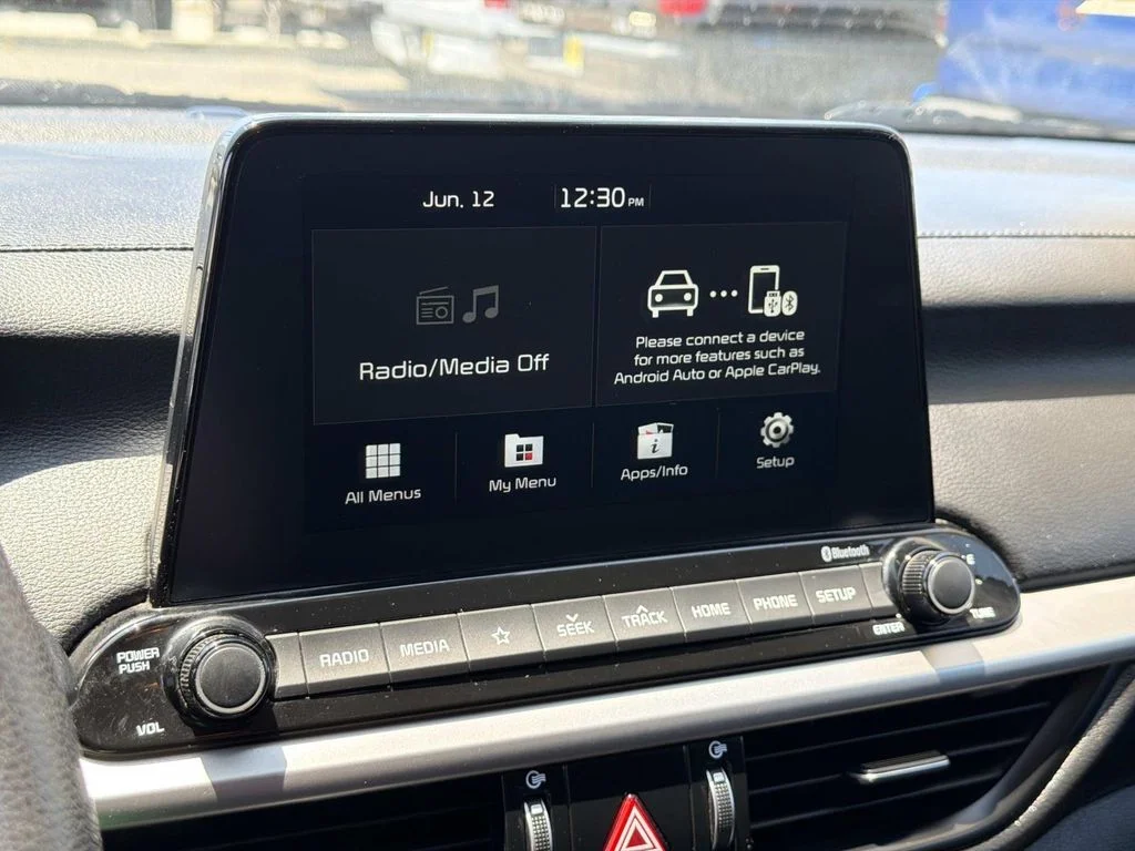 Used 2021 AURORA BLACK Kia LXS image 11