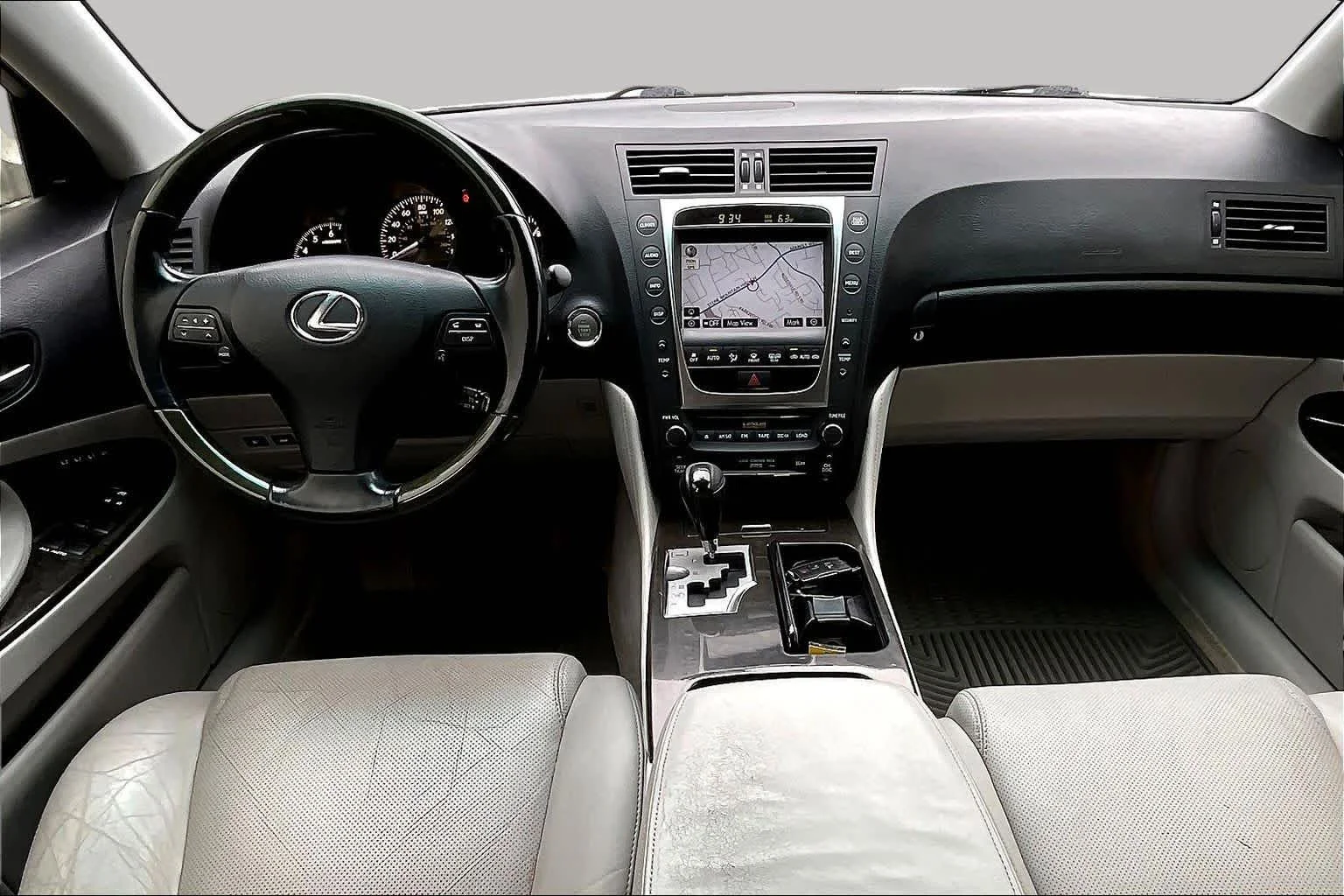 Used 2008 Mercury Metallic Lexus  image 15
