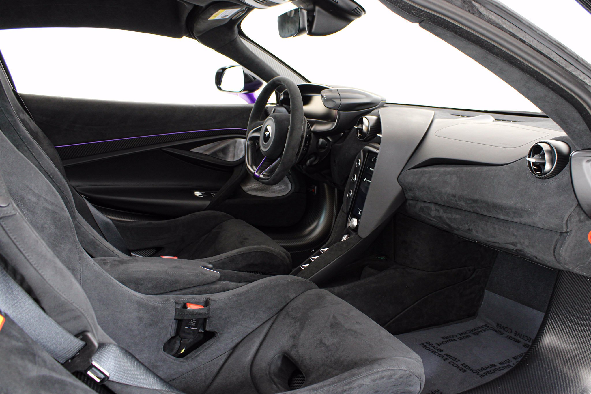 Used 2024 Purple McLaren Coupe image 39