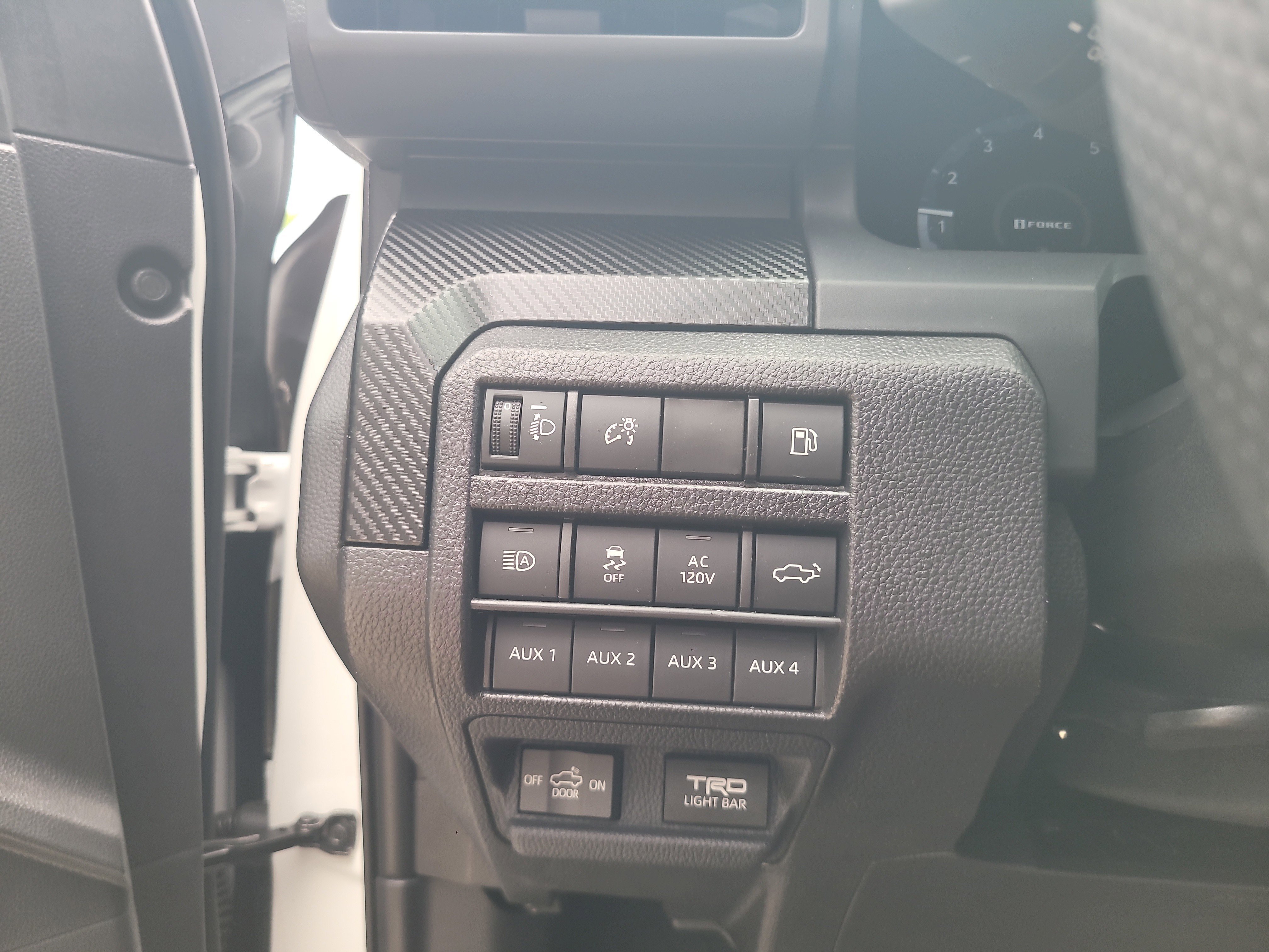 2026 Toyota Tacoma TRD Pro - Photo 17