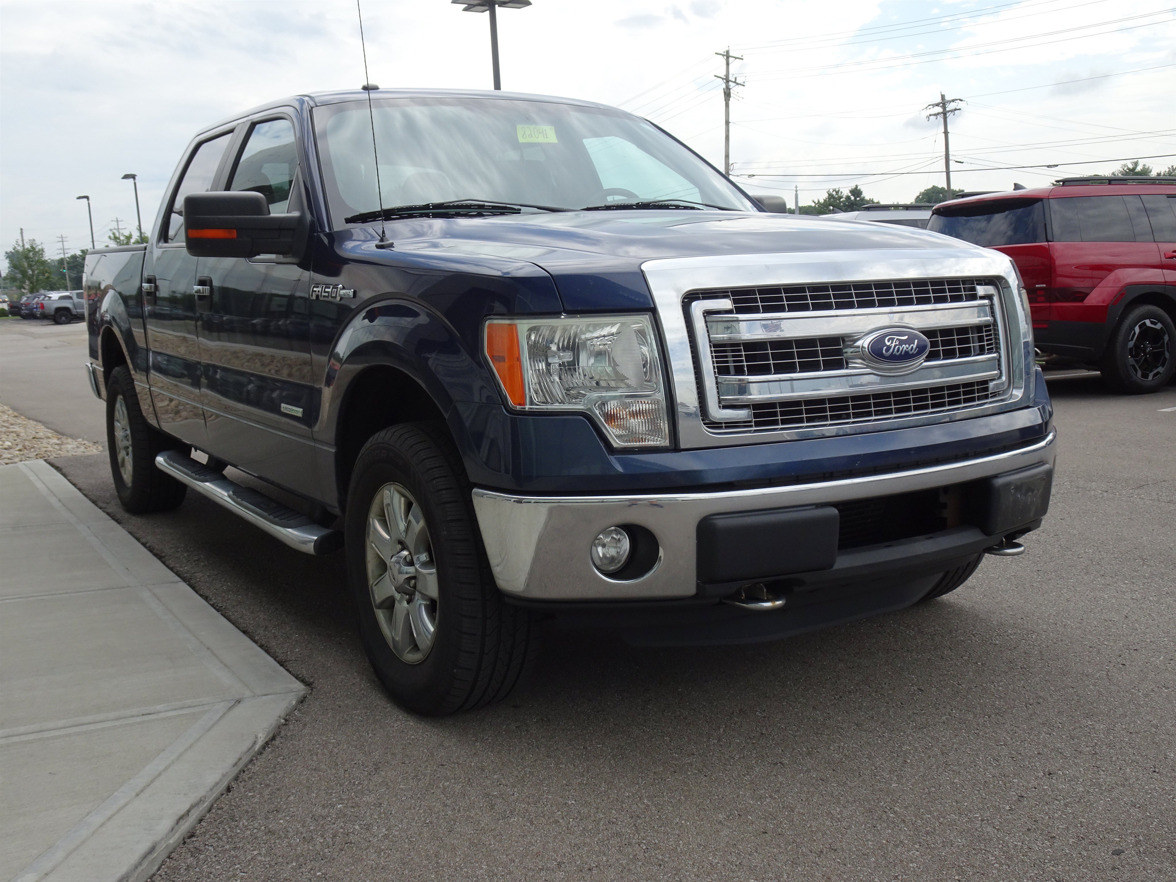 Used 2013 Blue Ford XLT image 6