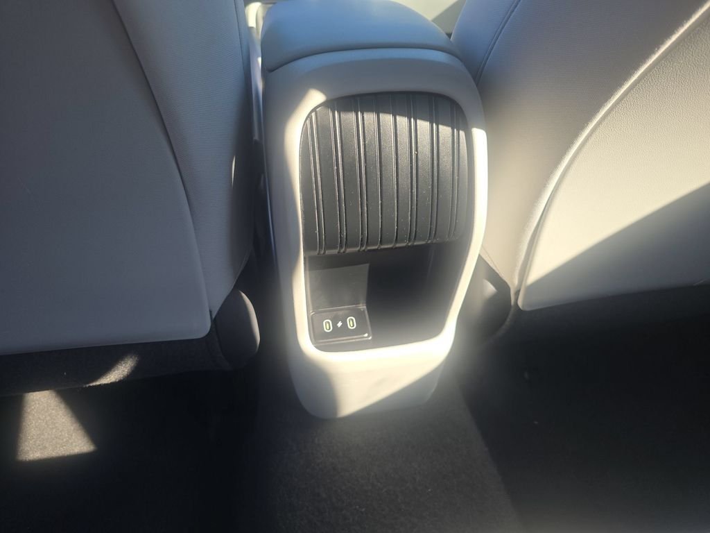 Used 2024 Denim Blue Pearl Hyundai SE image 18