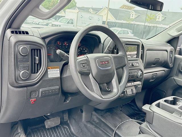 2025 GMC Sierra 3500 Chassis Cab Pro - Photo 10