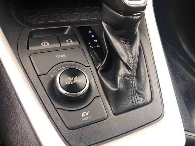 Used 2022 Blue Toyota XLE Premium image 34