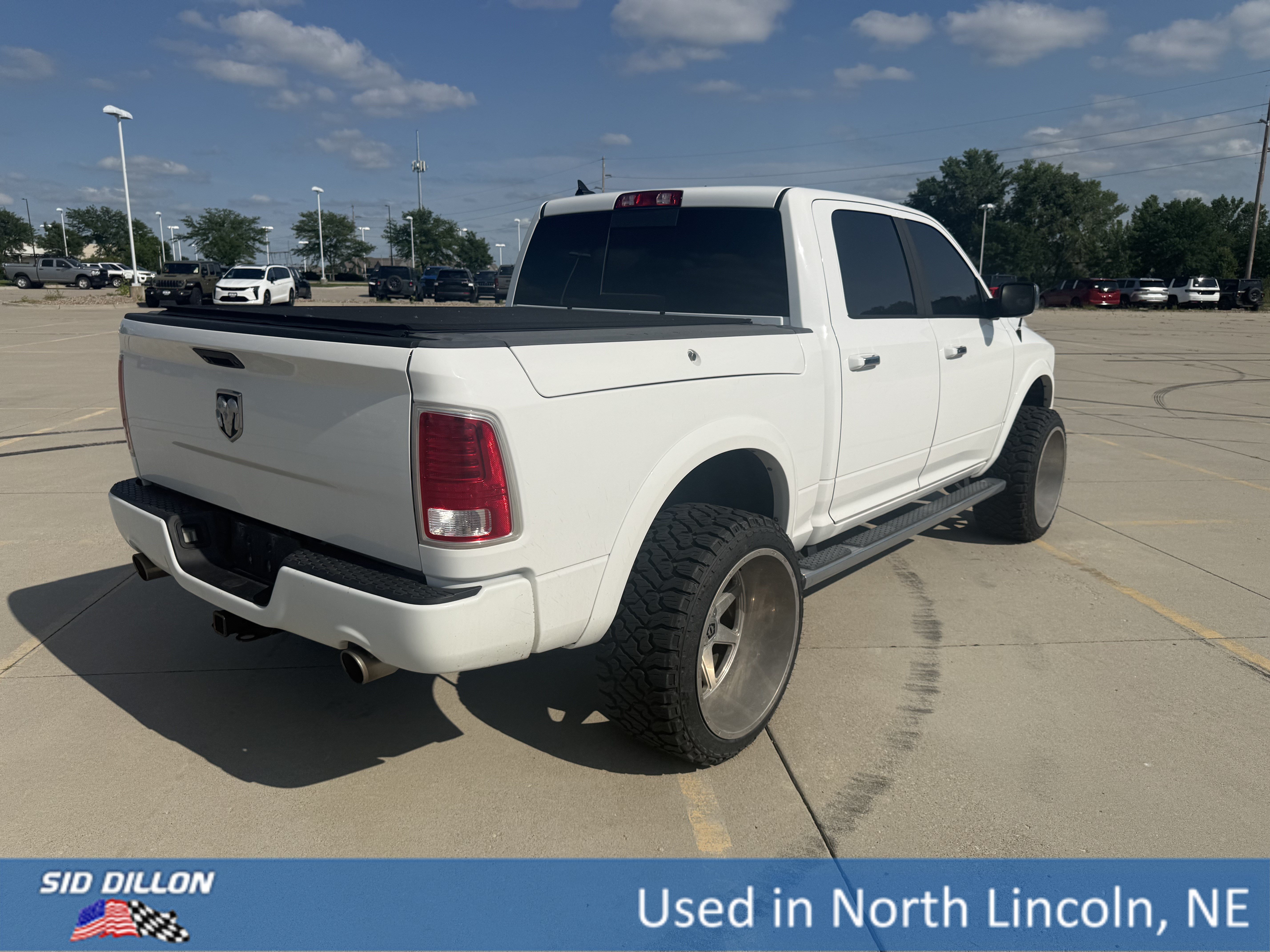 Used 2015 Bright White Clearcoat Ram Laramie image 8