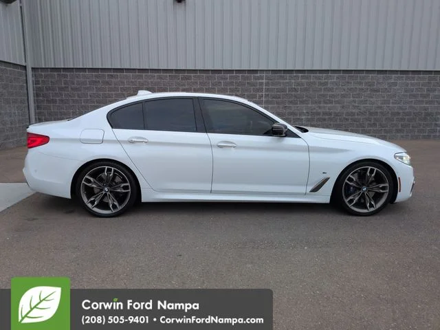 Used 2018 White BMW M550i xDrive image 2