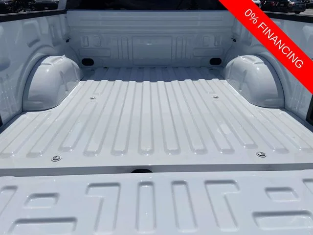 New 2026 Oxford White Ford XLT image 8