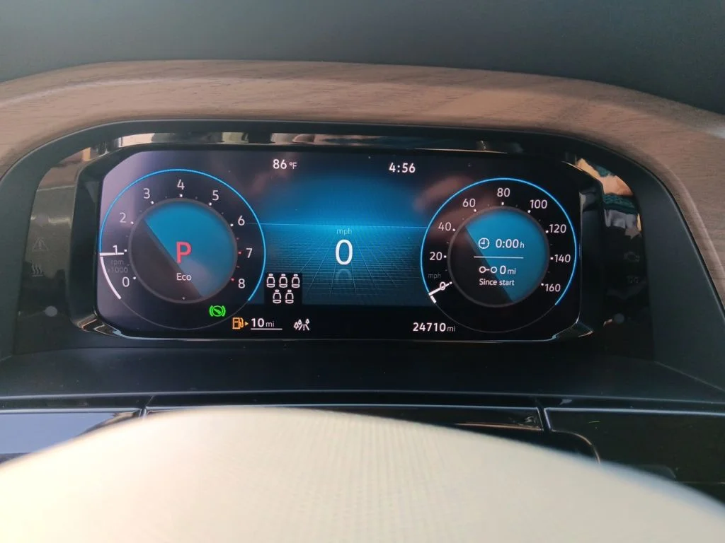 Used 2026 Black Volkswagen SE w/Technology image 17