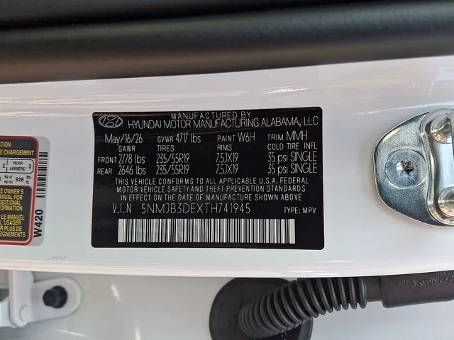 New 2026 White Hyundai SEL Plus image 19