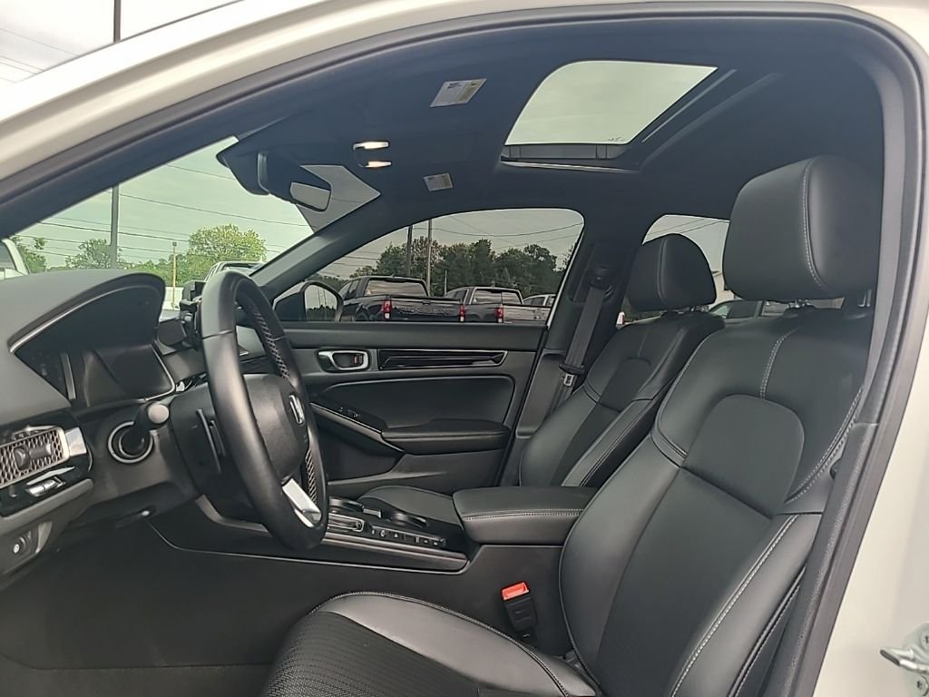 Used 2022 Platinum White Pearl Honda Sport Touring image 7