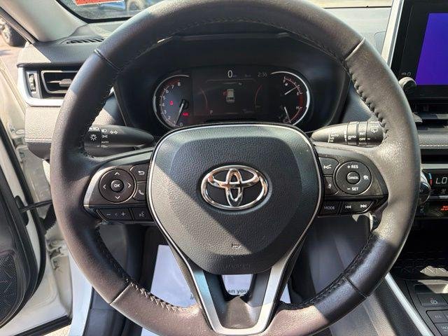 Certified Used 2024 ICE CAP Toyota  image 15