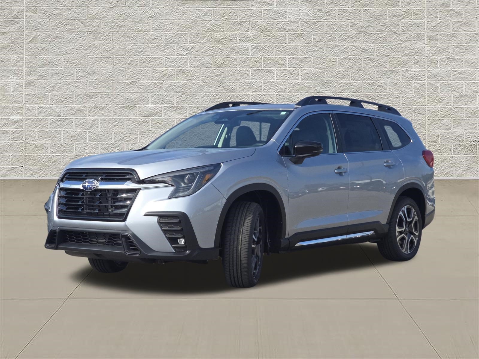 New 2027 ICE SILVER METALLIC Subaru Limited 7-Passenger image 3