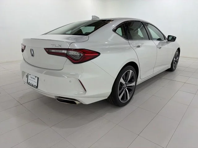 Certified Used 2025 Platinum White Pearl Acura TECH image 5