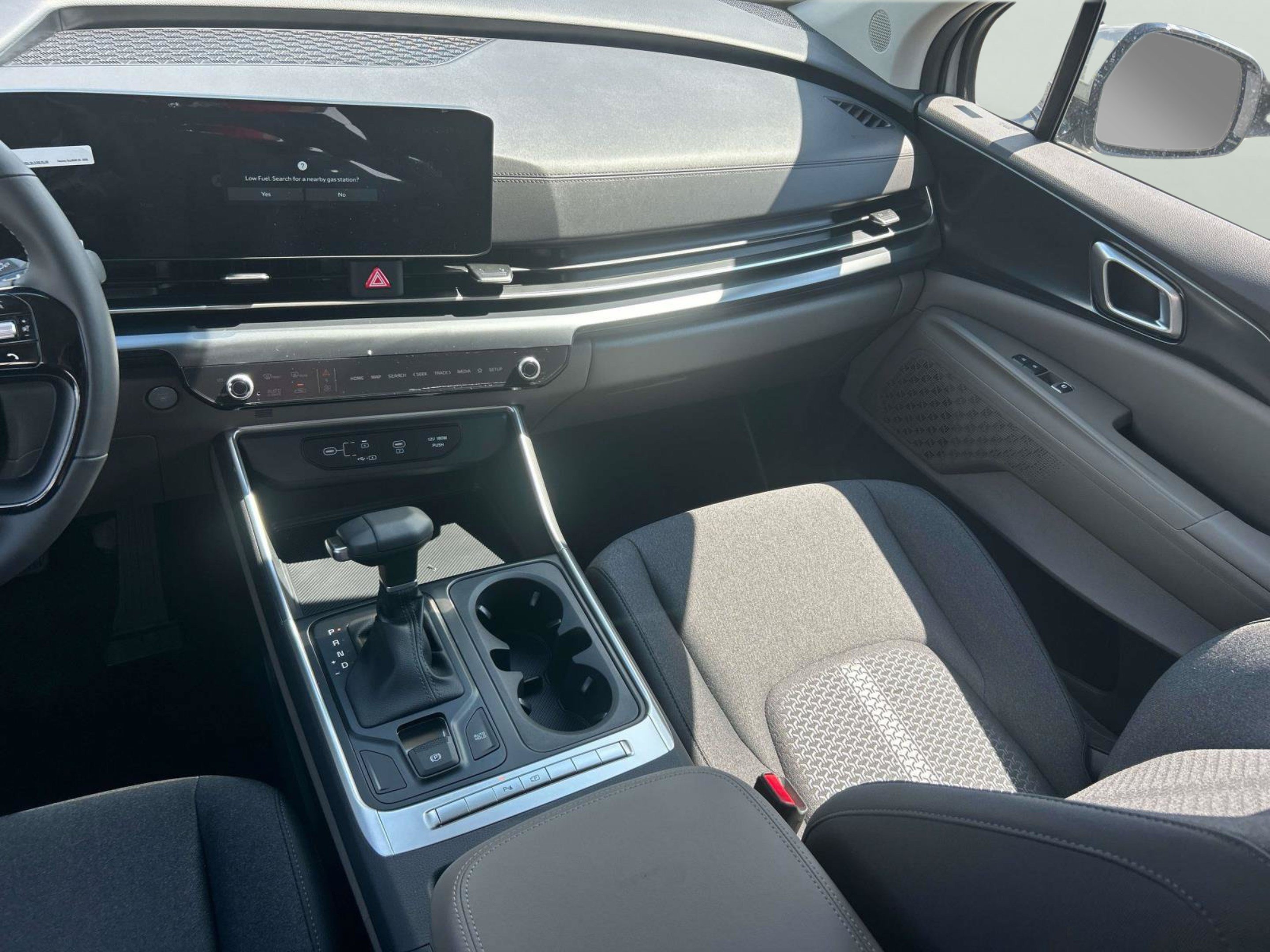 New 2027 Ceramic Silver Kia LX image 11